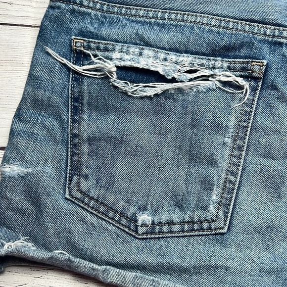 Moussy Vintage Shorts Size 29 Fly button distressed look - Picture 2 of 8